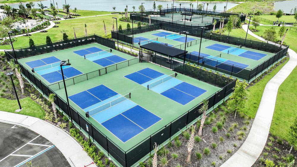 Outdoor Multi-Court Pickleball Hub